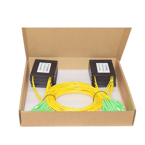 Dimensions of a 144-core optical fiber distribution box PDF preview
