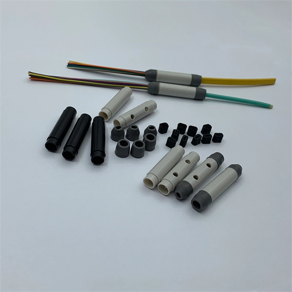 Hungarian hybrid optical and electrical cable 400G